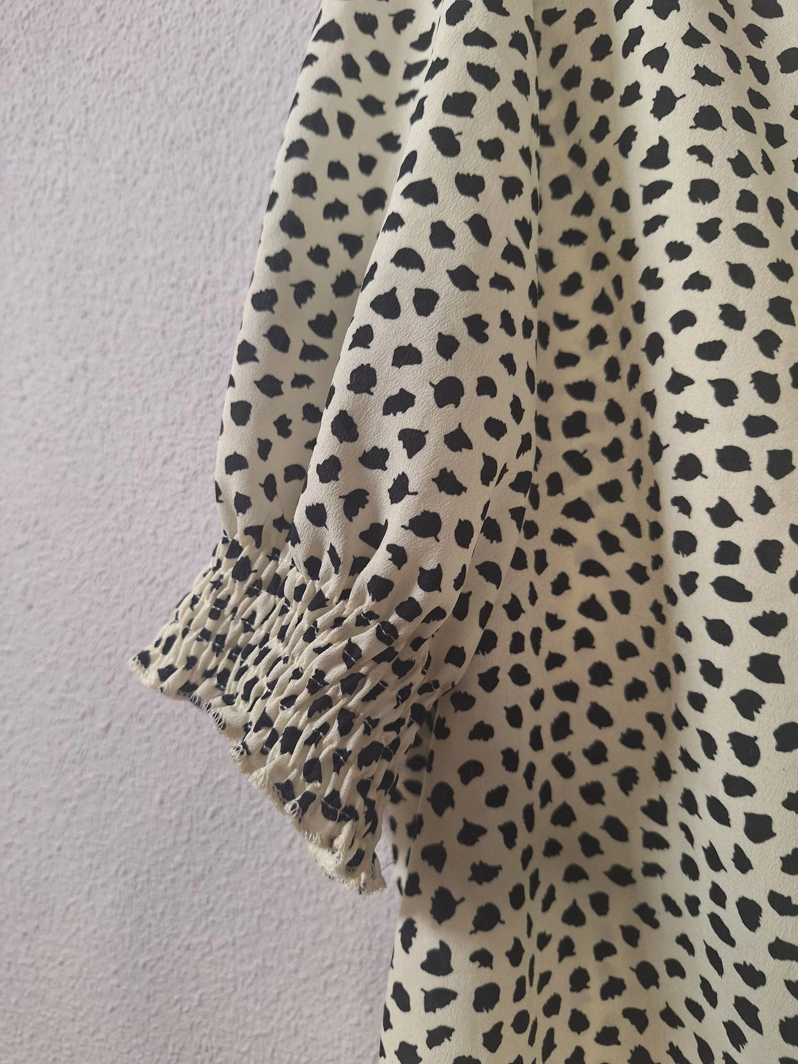 Hapsco animal print beige French sleeve blouse size XL – photo 3